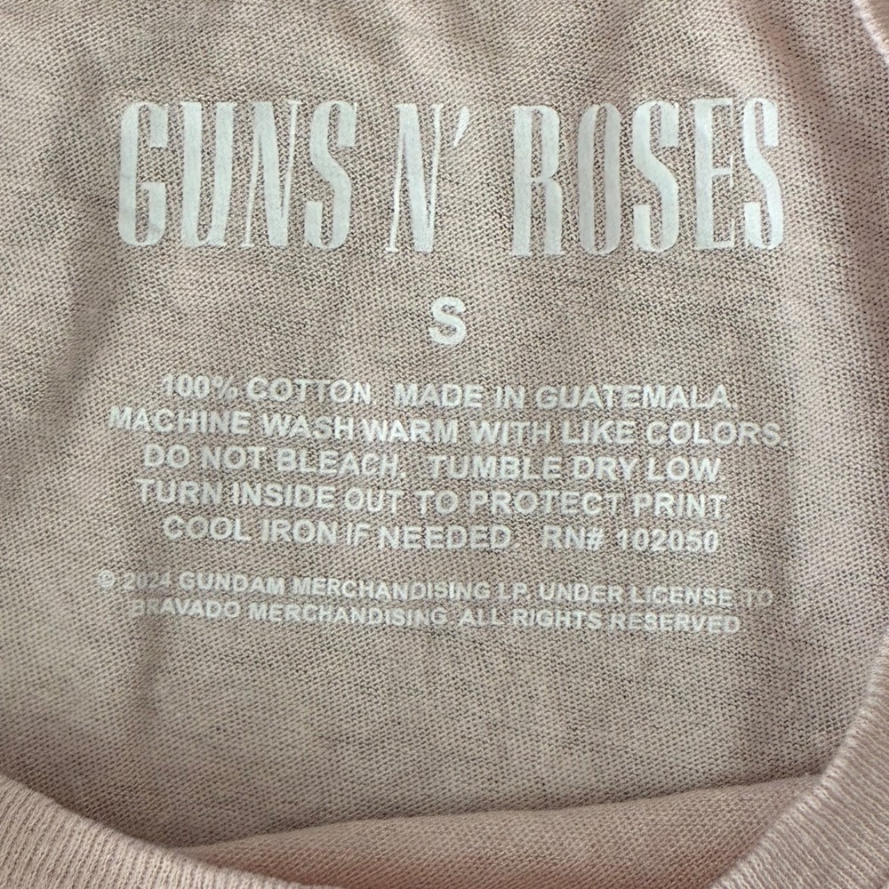 Guns N Roses T Shirt Top Womens Size Small Pink Vintage Style Rock‎ Band Tee - Picture 7 of 7